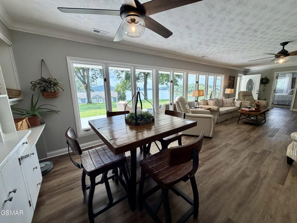 1230 Owens Lane Dandridge, TN 37725