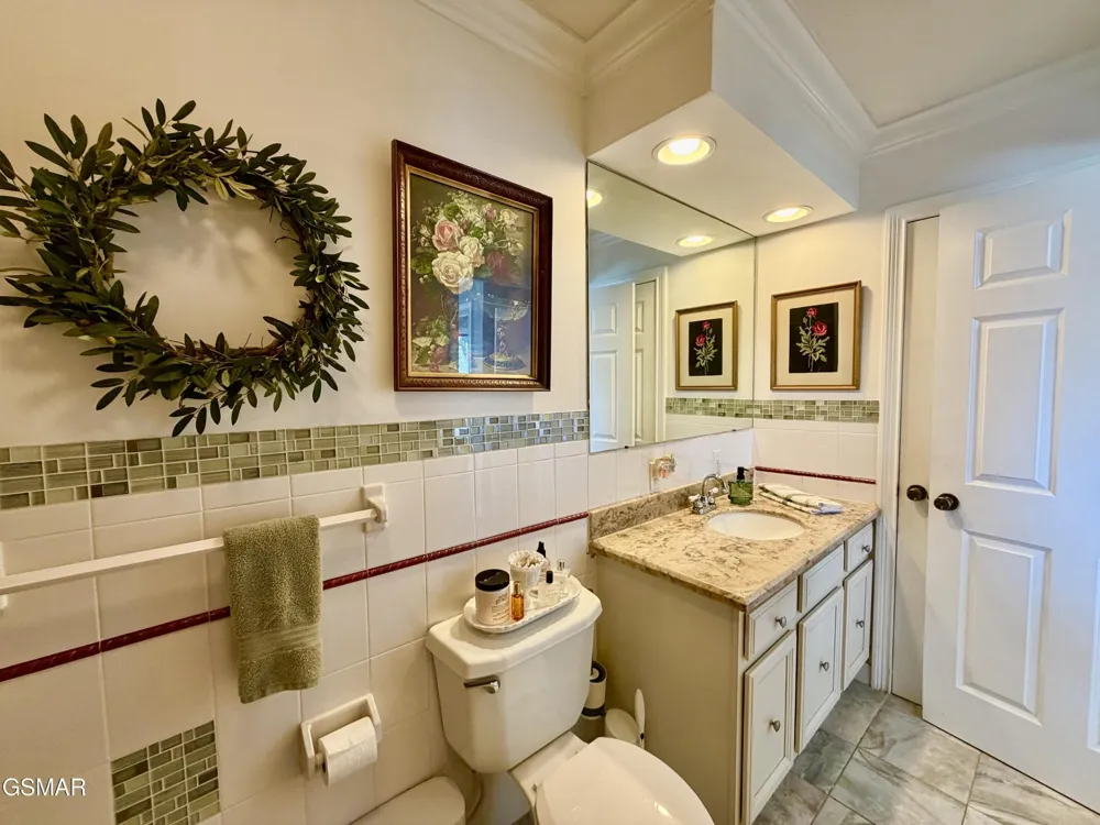 1230 Owens Lane Dandridge, TN 37725