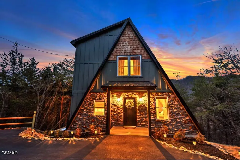 1715 Springer Road Sevierville, TN 37862