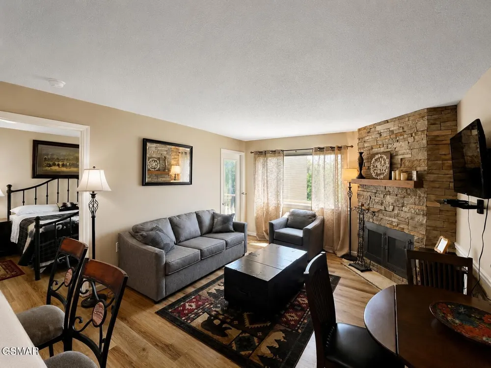 1380 Ski View Drive #2103 Gatlinburg, TN 37738