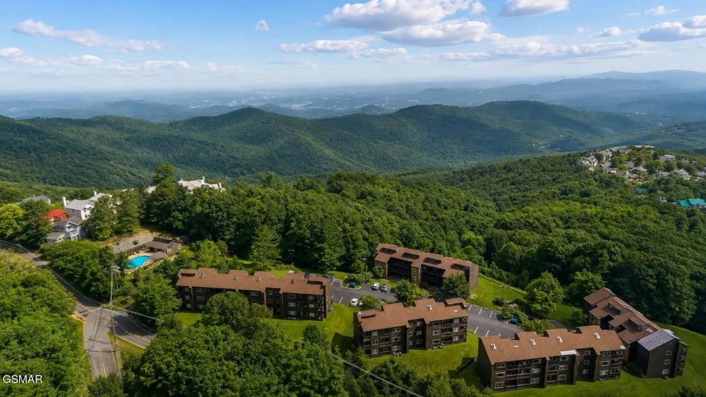 1380 Ski View Drive #2103 Gatlinburg, TN 37738