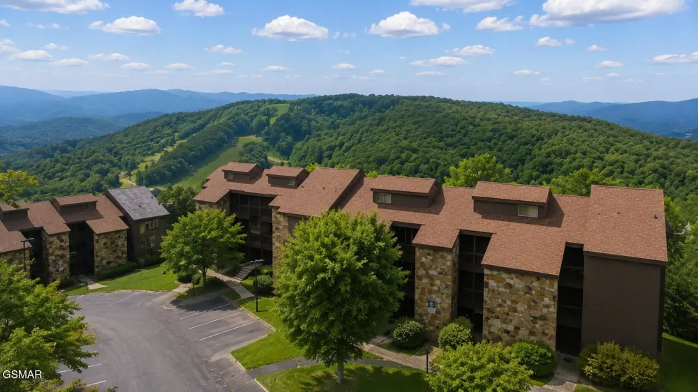 1380 Ski View Drive #2103 Gatlinburg, TN 37738