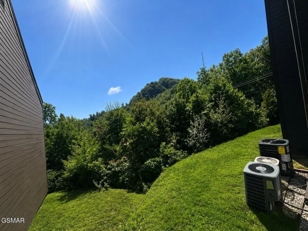 1380 Ski View Drive #2103 Gatlinburg, TN 37738