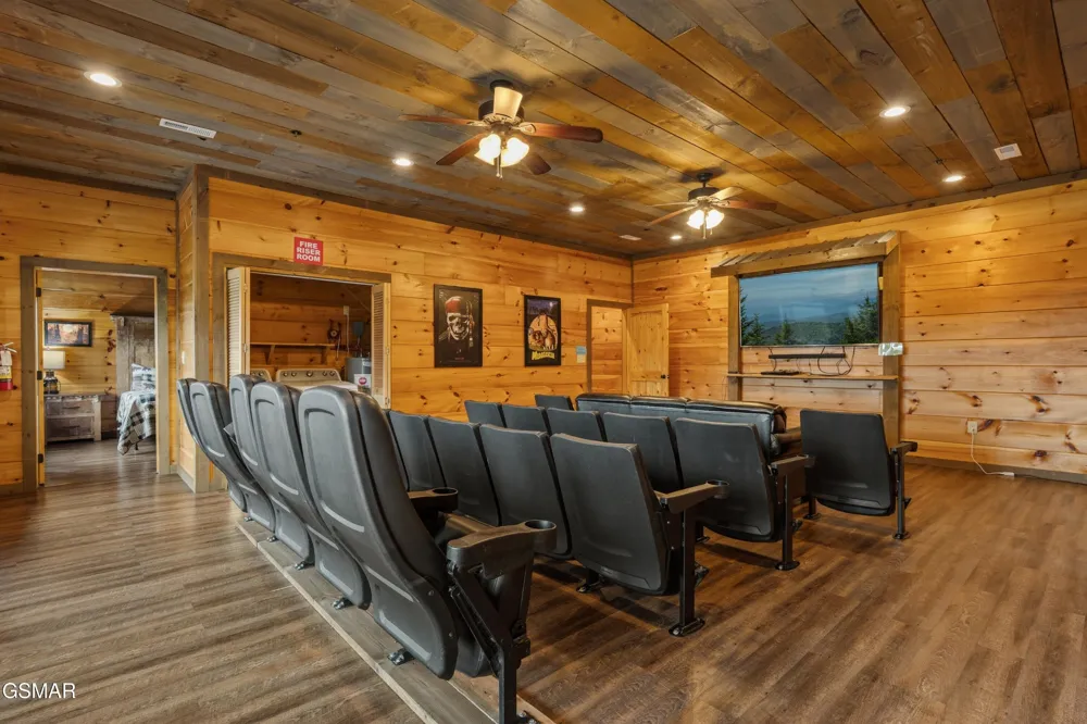 244 Stone Fence Lane Gatlinburg, TN 37738