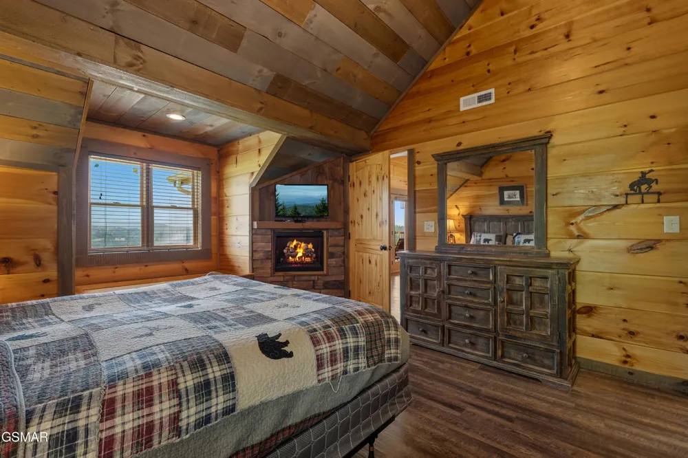 244 Stone Fence Lane Gatlinburg, TN 37738