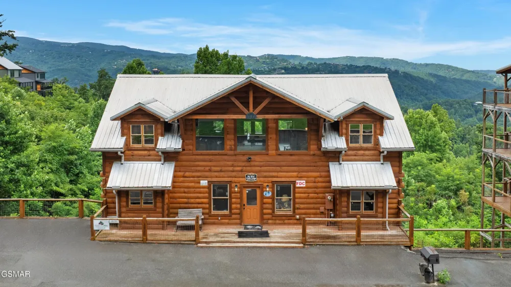 244 Stone Fence Lane Gatlinburg, TN 37738