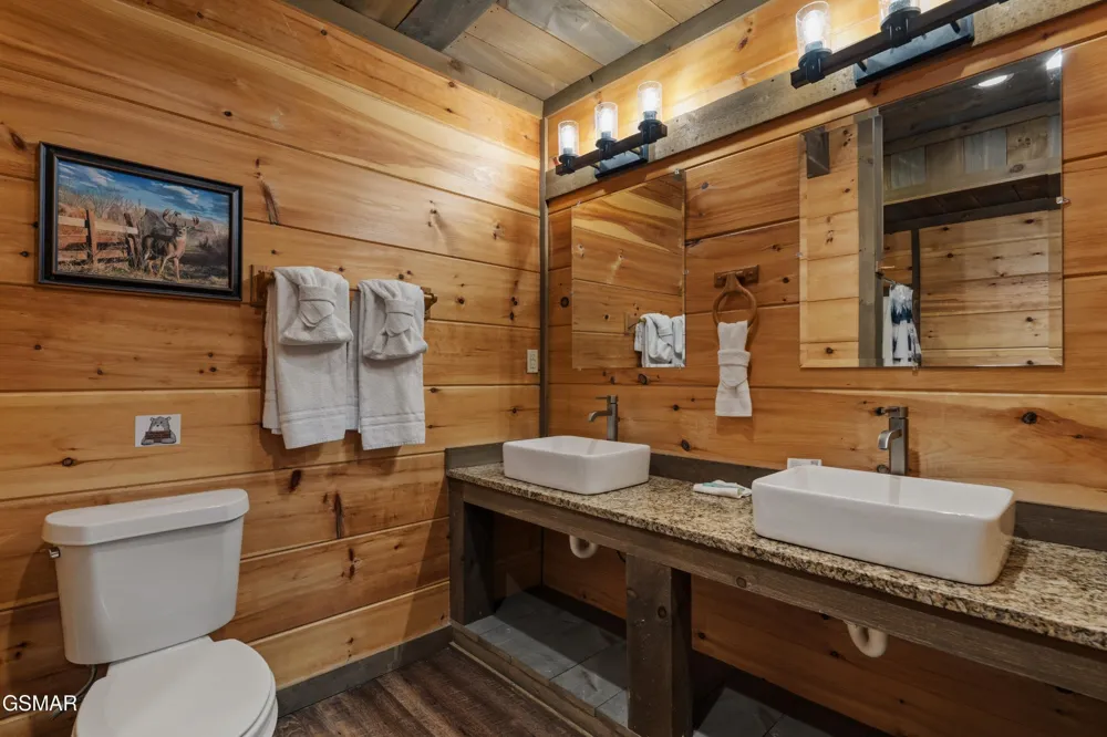 244 Stone Fence Lane Gatlinburg, TN 37738