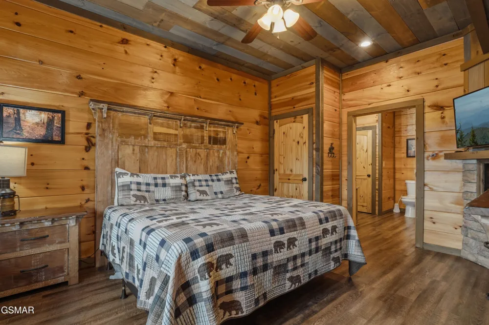 244 Stone Fence Lane Gatlinburg, TN 37738