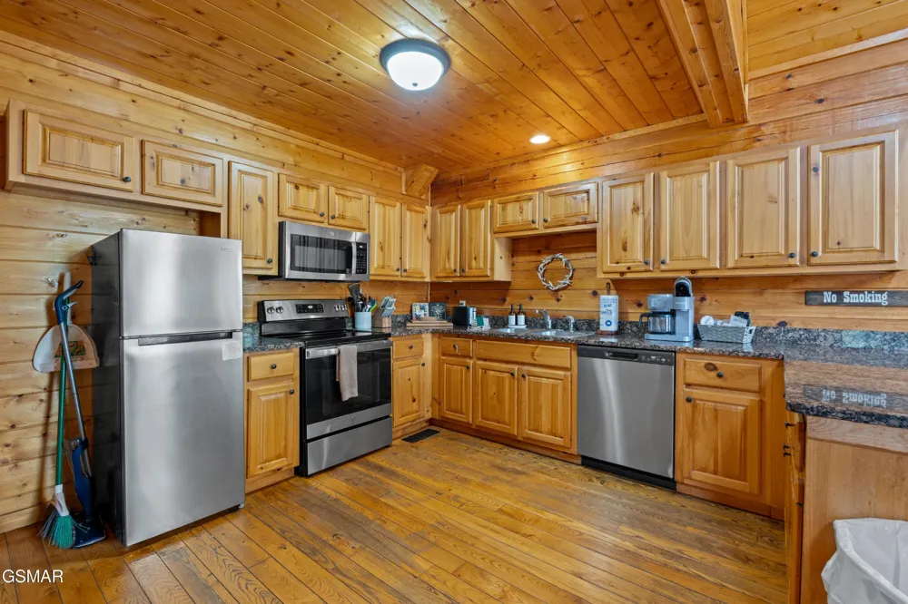 1540 Rainbow Ridge Way Sevierville, TN 37862