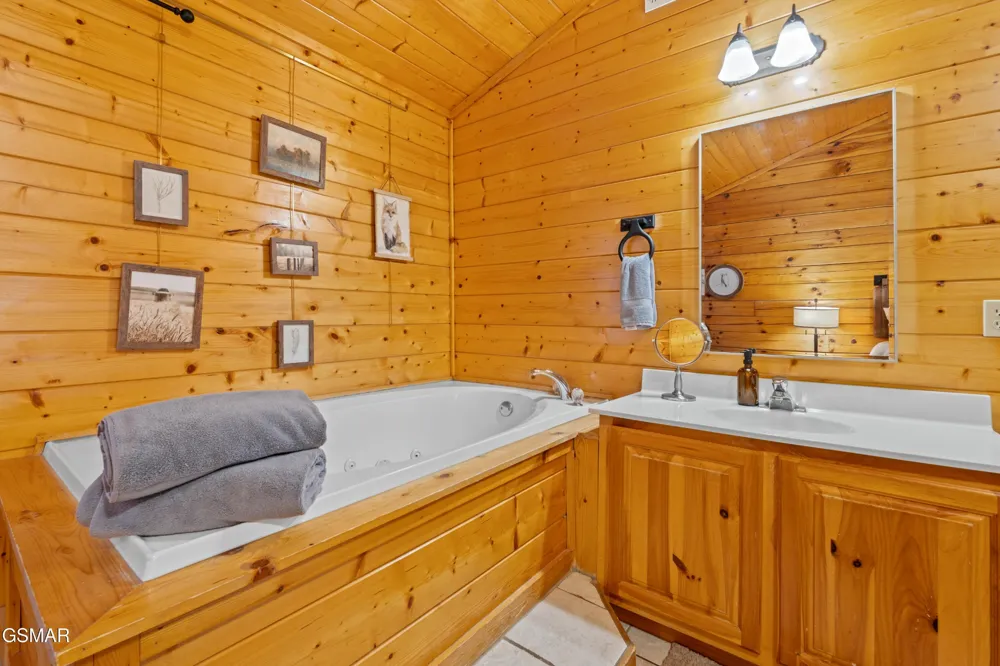 1540 Rainbow Ridge Way Sevierville, TN 37862
