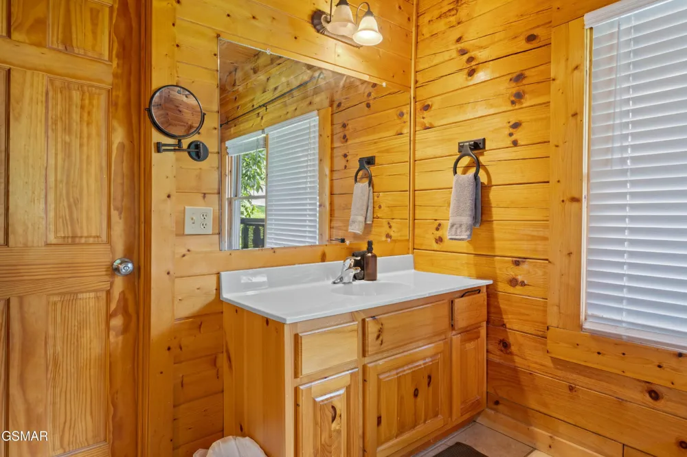 1540 Rainbow Ridge Way Sevierville, TN 37862