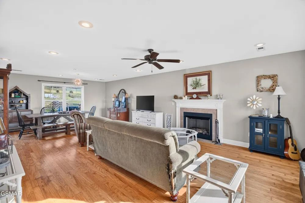 536 Elmer Walker Road Jonesborough, TN 37659