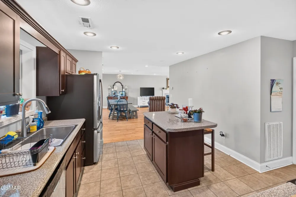 536 Elmer Walker Road Jonesborough, TN 37659