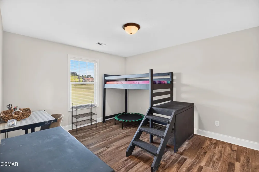 536 Elmer Walker Road Jonesborough, TN 37659