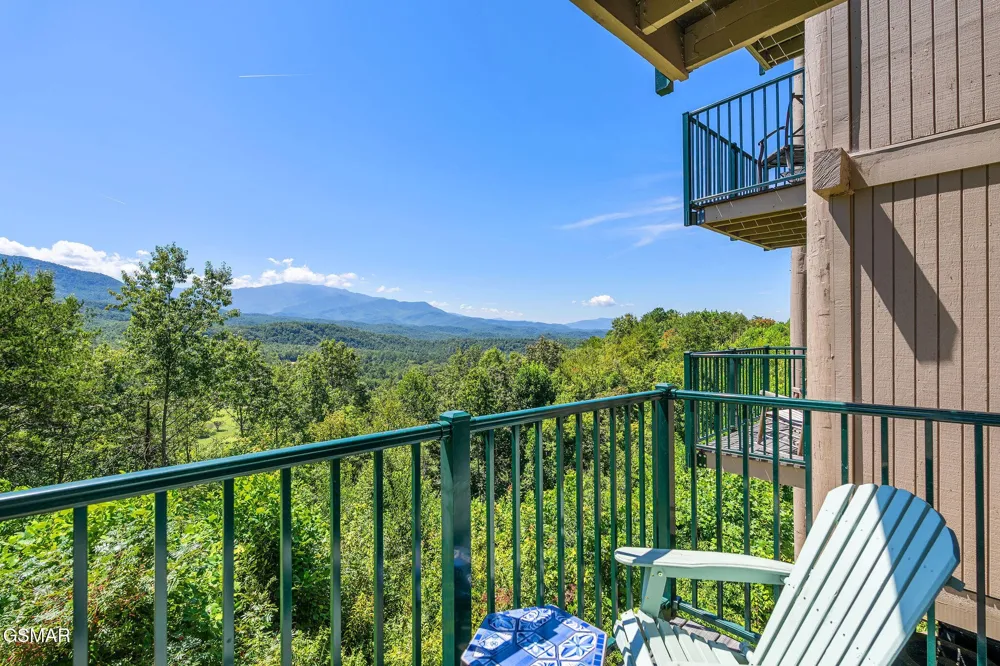 3710 Weber Road #101B Gatlinburg, TN 37738