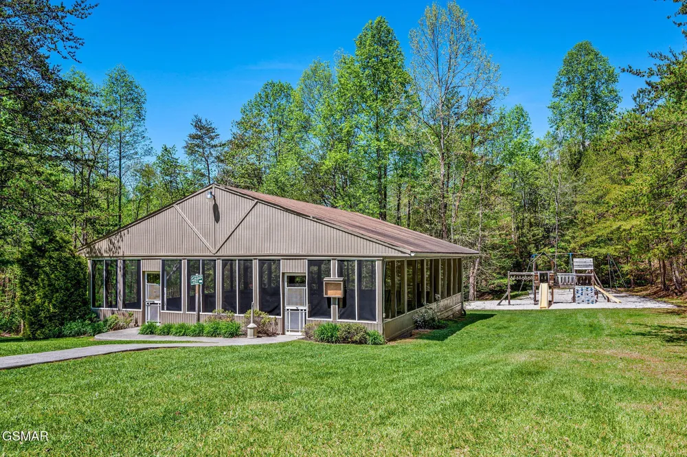 3710 Weber Road #101B Gatlinburg, TN 37738