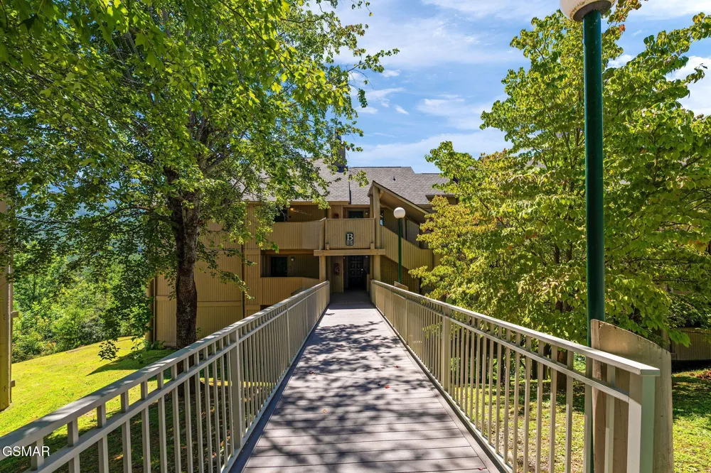 3710 Weber Road #101B Gatlinburg, TN 37738