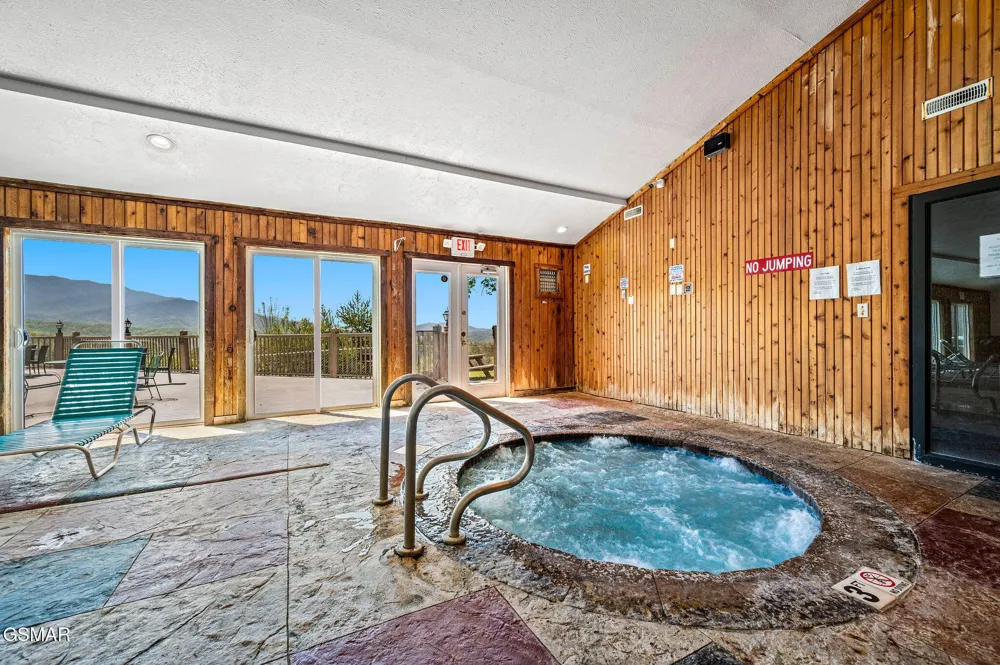 3710 Weber Road #101B Gatlinburg, TN 37738