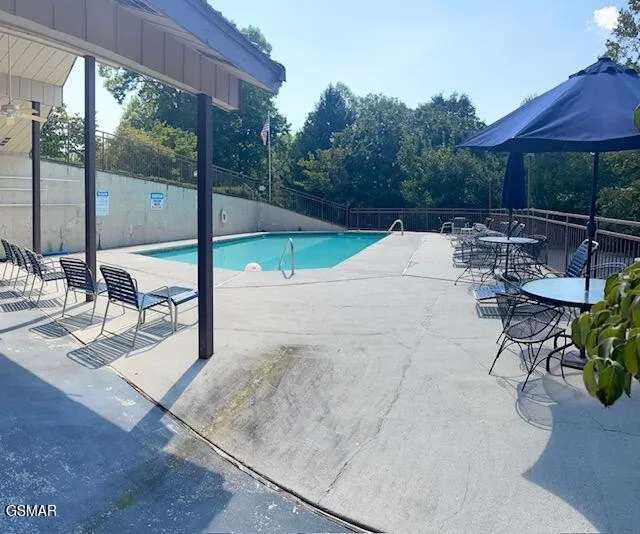 221 Woodland Road #205 Gatlinburg, TN 37738