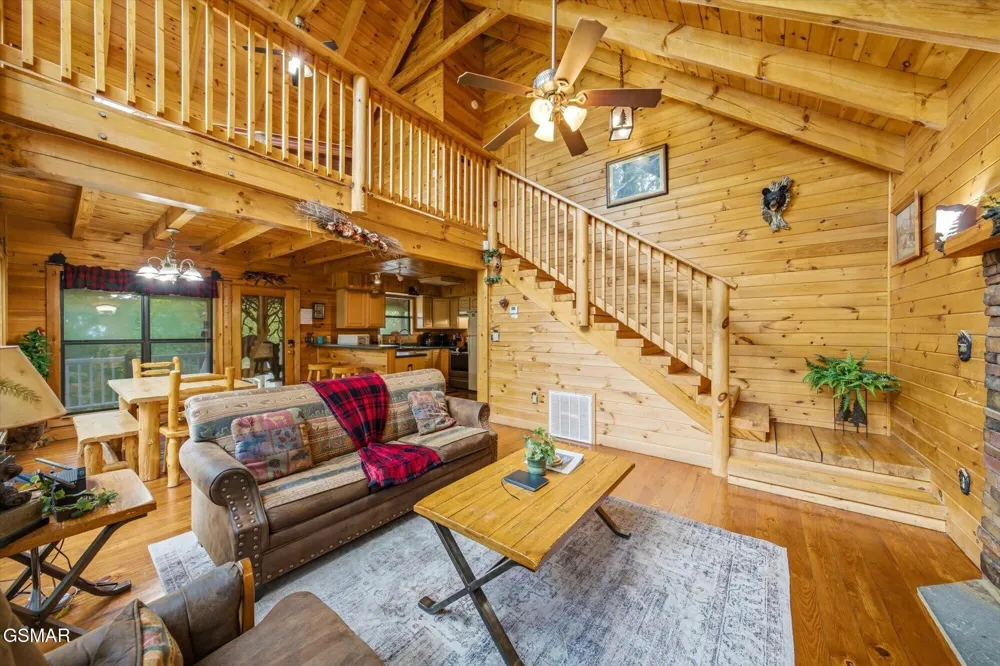2411 Misty Shadows Drive Pigeon Forge, TN 37862