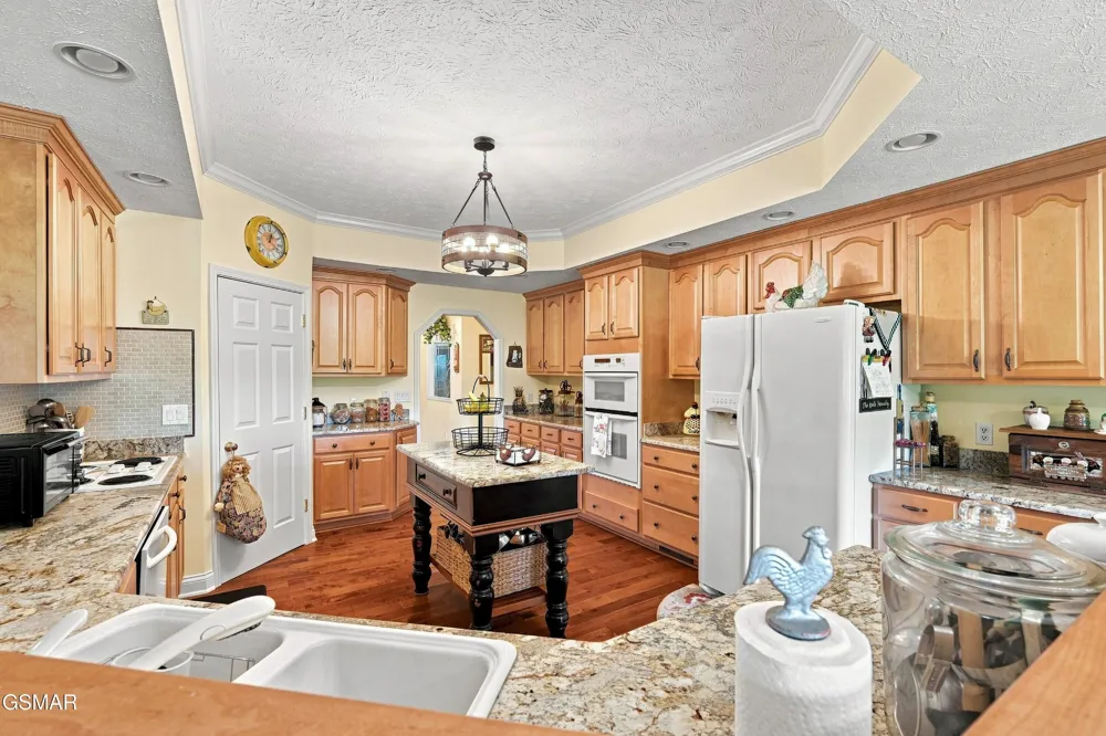 1264 Blake Lea Sevierville, TN 37862