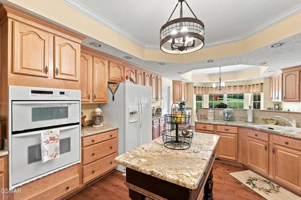 1264 Blake Lea Sevierville, TN 37862