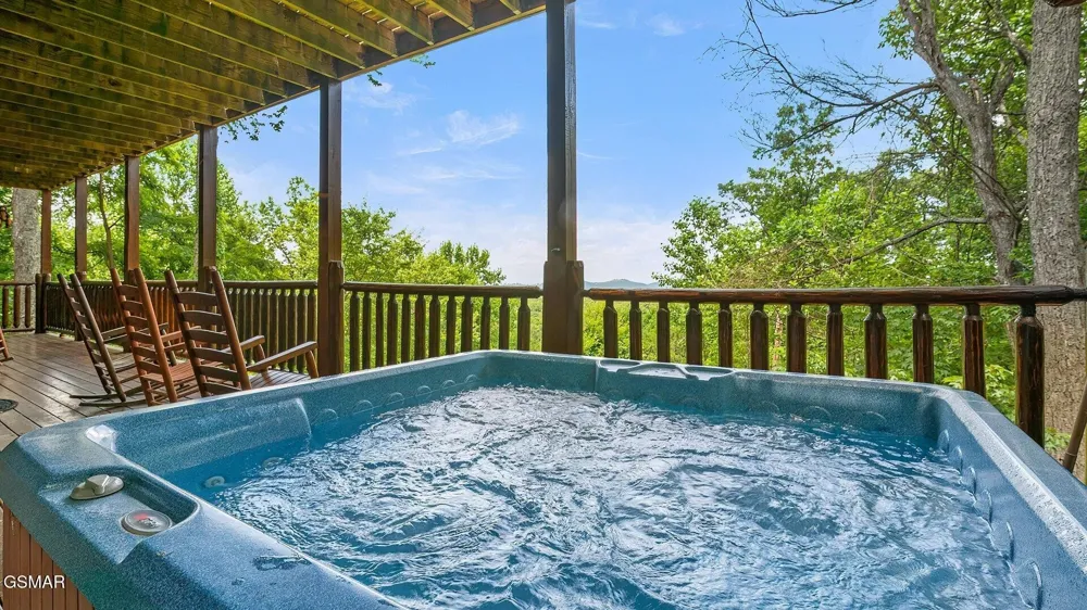 2117 E View Drive Sevierville, TN 37876