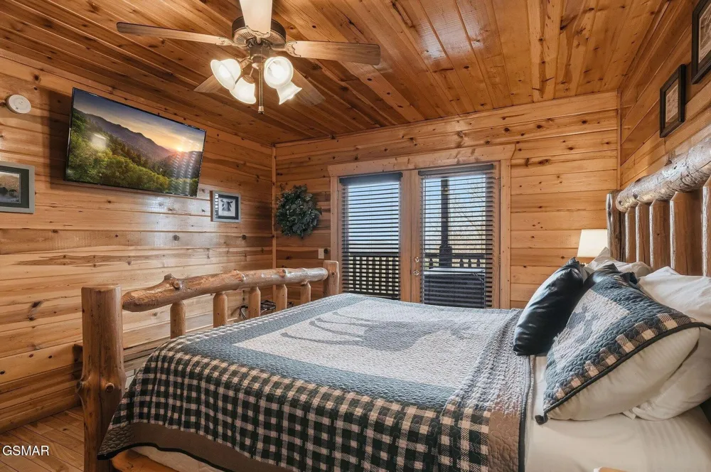 2117 E View Drive Sevierville, TN 37876