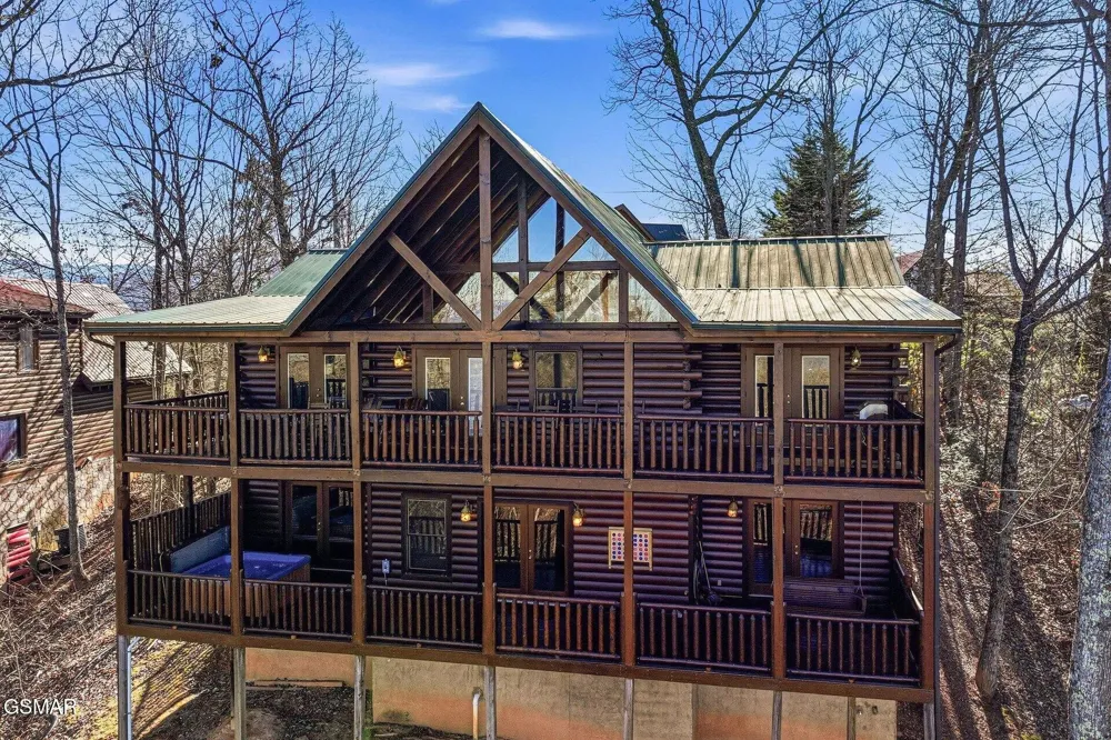 2117 E View Drive Sevierville, TN 37876