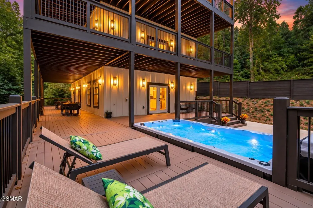 752 Loop Road Gatlinburg, TN 37738