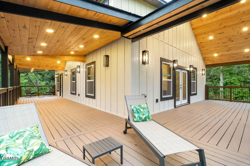 752 Loop Road Gatlinburg, TN 37738