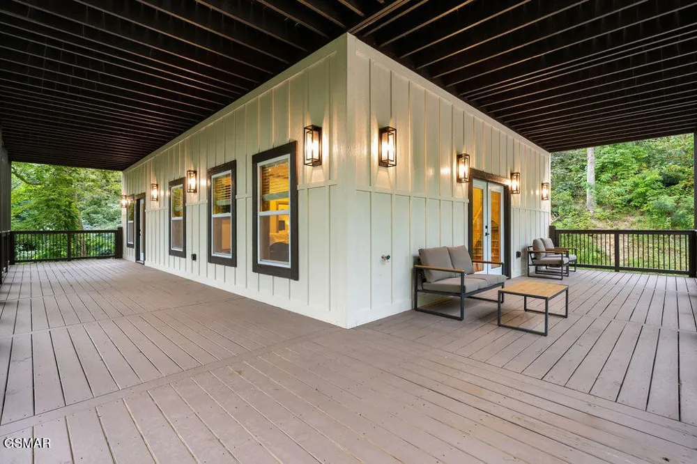 752 Loop Road Gatlinburg, TN 37738