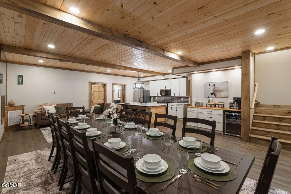 752 Loop Road Gatlinburg, TN 37738