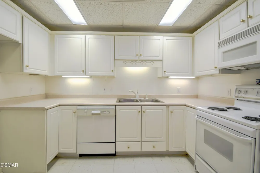 11104 Chapman Highway Seymour, TN 37865