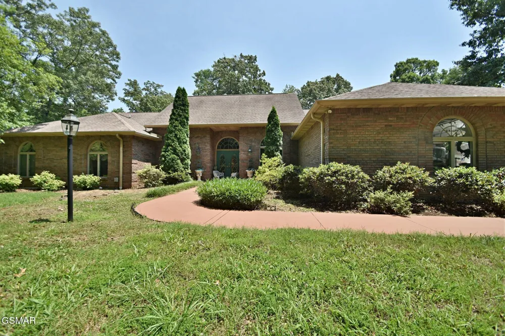 11104 Chapman Highway Seymour, TN 37865