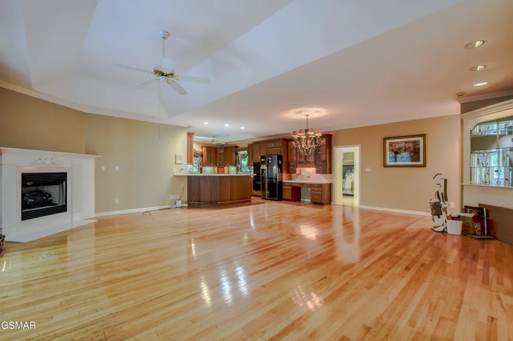 11104 Chapman Highway Seymour, TN 37865