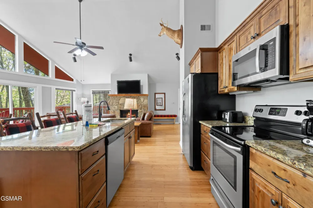 913 Echo Place Gatlinburg, TN 37738
