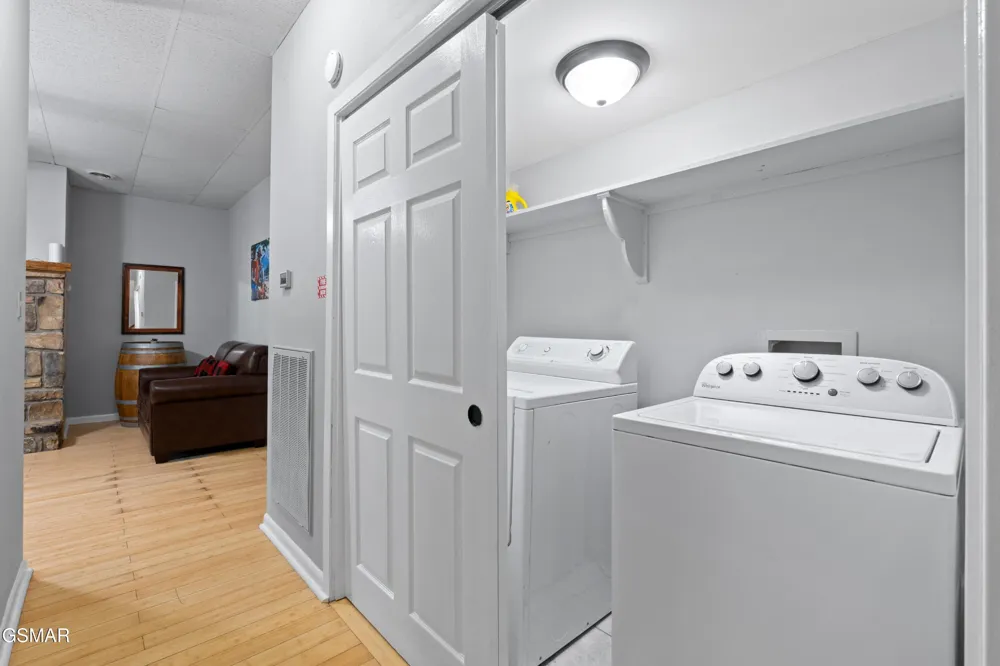 913 Echo Place Gatlinburg, TN 37738