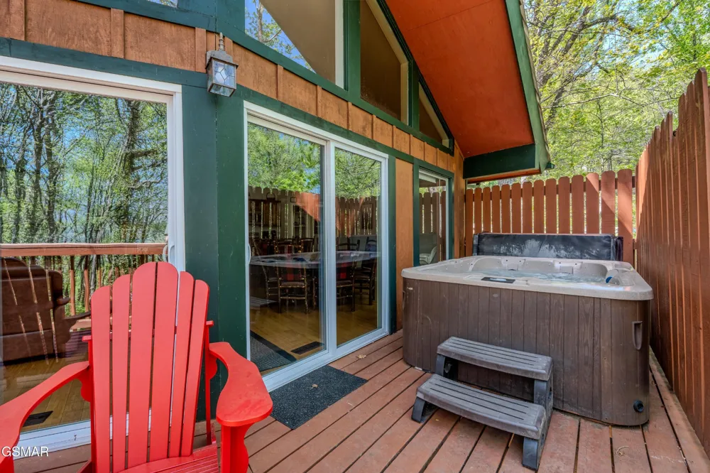 913 Echo Place Gatlinburg, TN 37738