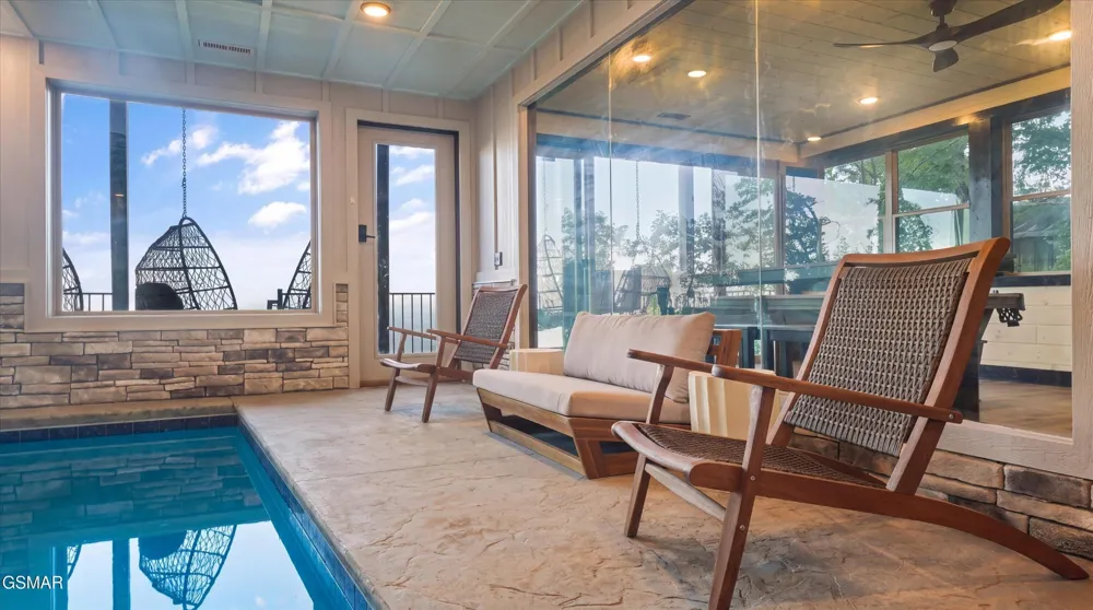 3297 Duncan Springs Road Sevierville, TN 37876