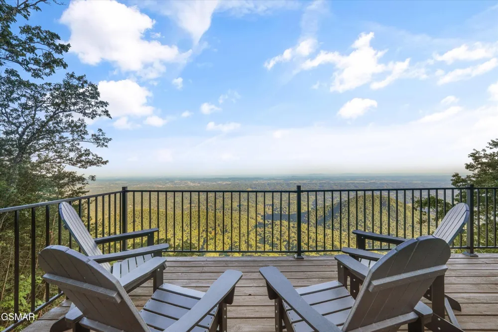 3297 Duncan Springs Road Sevierville, TN 37876