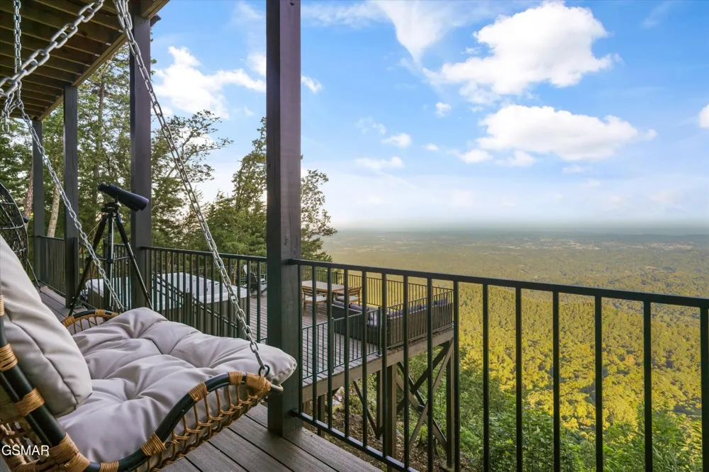3297 Duncan Springs Road Sevierville, TN 37876