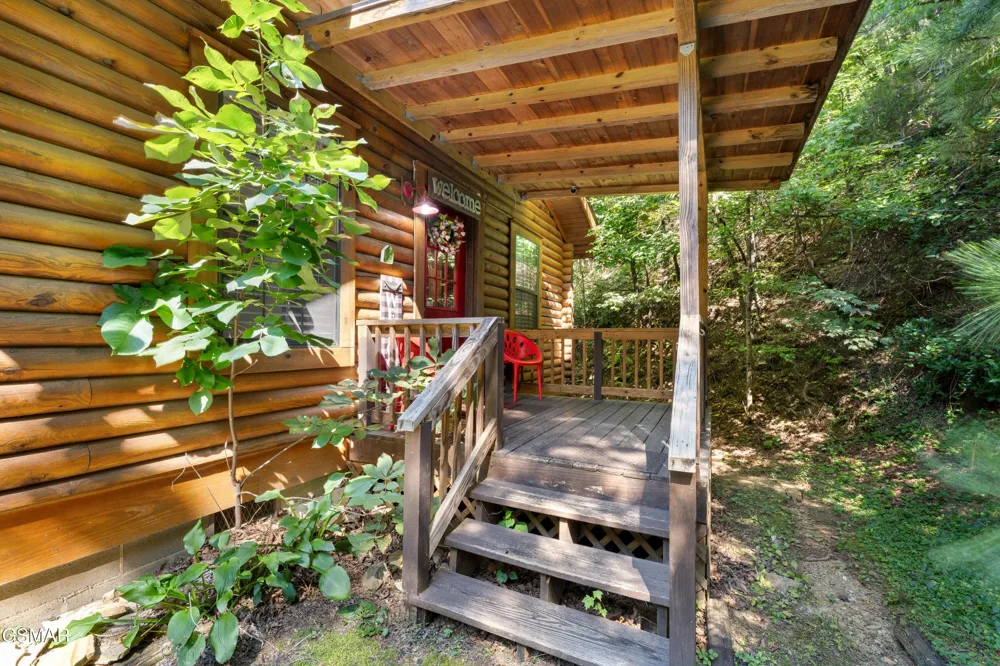1284 Laurel Lick Road #2 Sevierville, TN 37862
