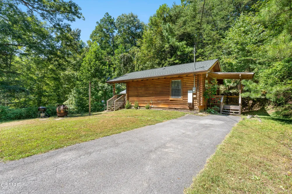 1284 Laurel Lick Road #2 Sevierville, TN 37862