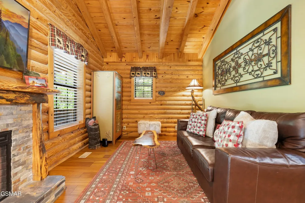 1284 Laurel Lick Road #2 Sevierville, TN 37862