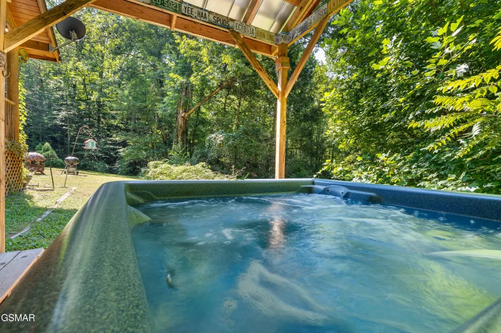 1284 Laurel Lick Road #2 Sevierville, TN 37862