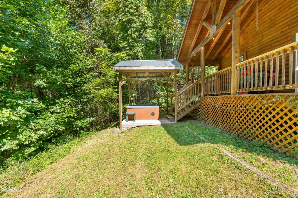 1284 Laurel Lick Road #2 Sevierville, TN 37862