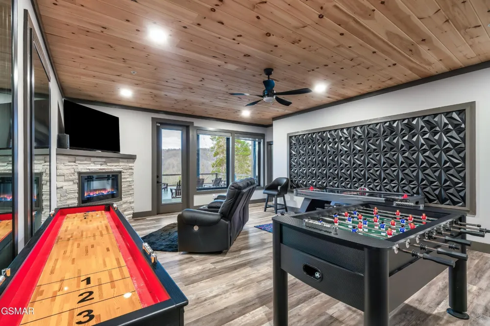 77 Flintlock Lane Sevierville, TN 37862