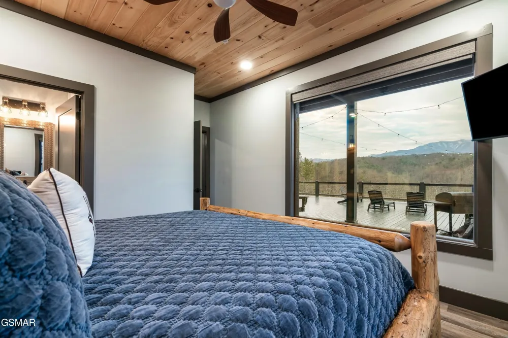 77 Flintlock Lane Sevierville, TN 37862