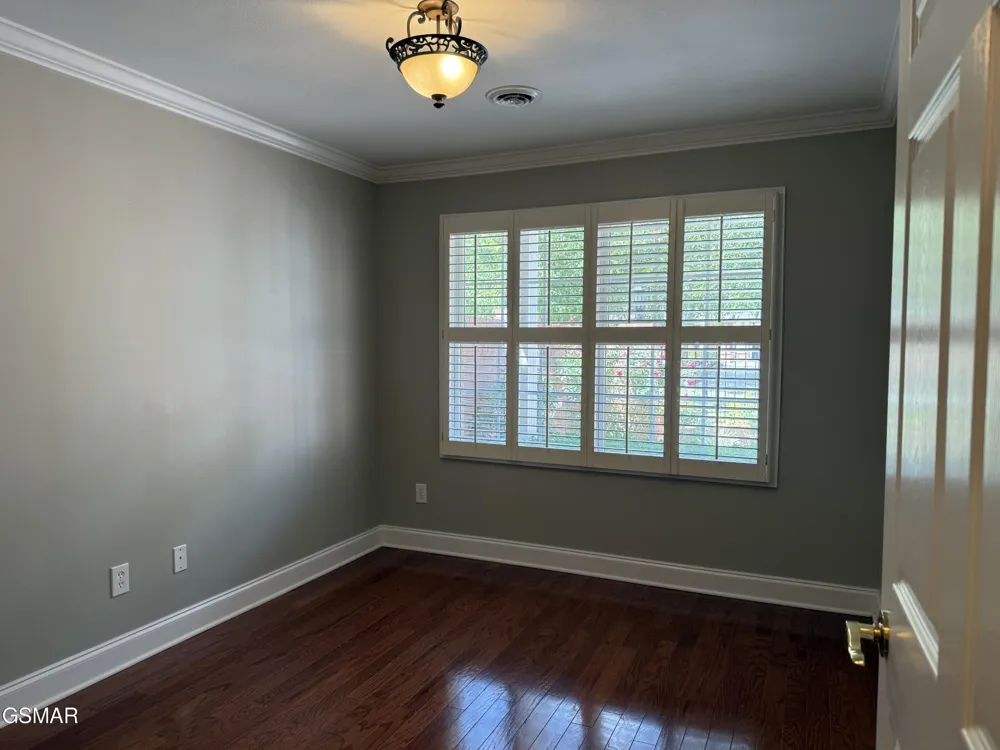 1035 Fine Glen Drive Sevierville, TN 37862